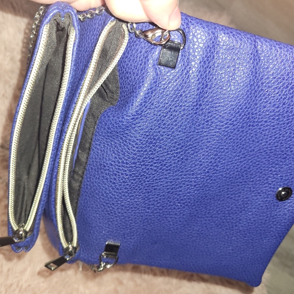 Sweat Level purse w chain strap - Picture 5 of 7